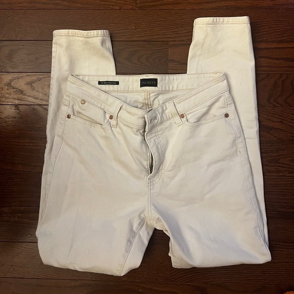 Talbot’s Women’s Cream Slim Ankle Jean Size 6 - Picture 1 of 8